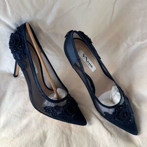 Nina Navy Mesh Heels, Size 7.5